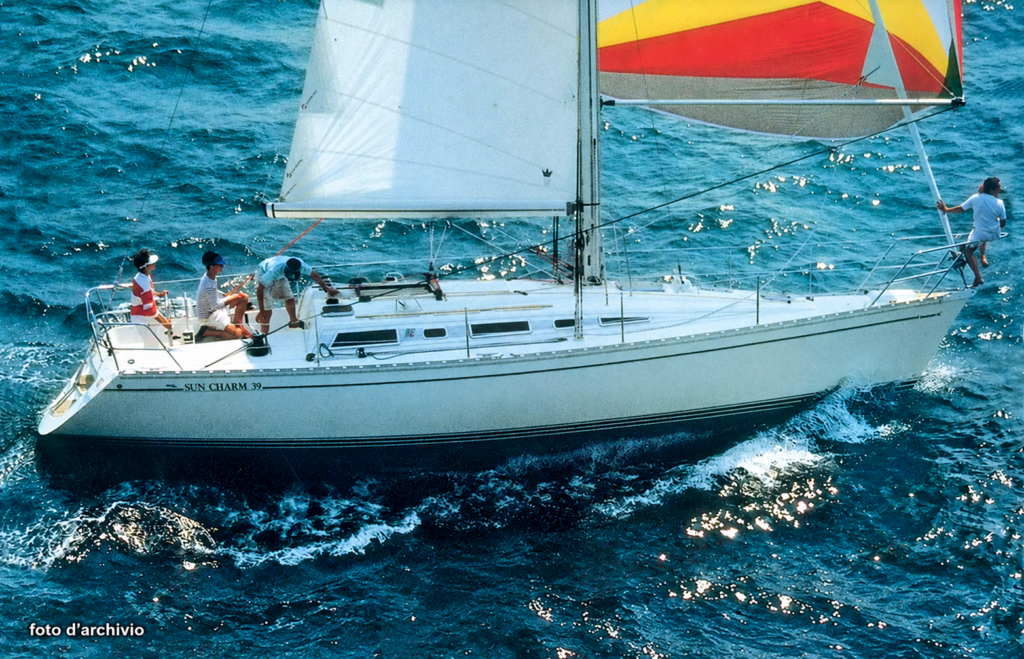 Sun Charm 39